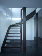 Лестницы со стеклянным ограждением. Изображение 26