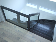 Лестницы со стеклянным ограждением. Изображение 27