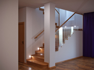 Лестницы со стеклянным ограждением. Изображение 44