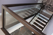 Лестницы со стеклянным ограждением. Изображение 108