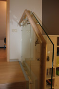 Лестницы со стеклянным ограждением. Изображение 115